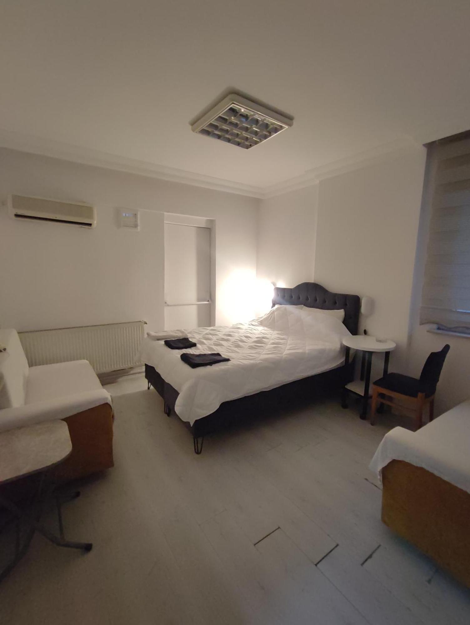 Ueskuedar Sahil Otel, Istanbul